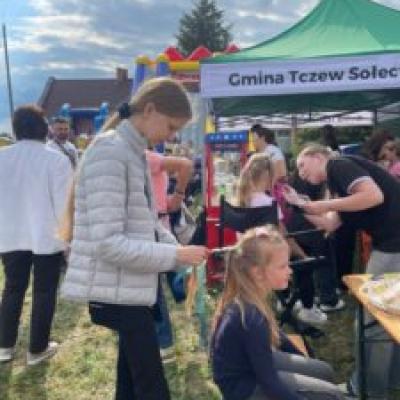 9a8aeab1 947d 41f9 Bd98 8c0f54a75b5f 225x300