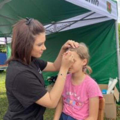 Eb780666 396d 4983 Ae1c Aff0971ac342 225x300