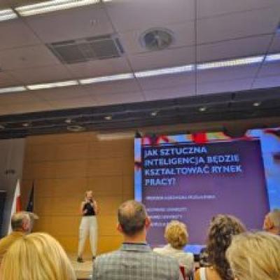 447764649 1191922948459844 5774320686436707493 N 300x225