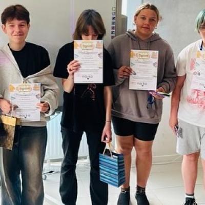 445185781 18091276549438759 4779860961088827840 N 1