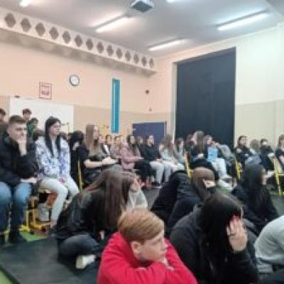 437054281 18086418946438759 2630209688023672607 N 300x225