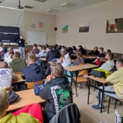 434572468 25727228093542219 4951127888000231061 N 300x224