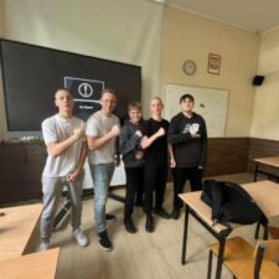 434594164 25727229440208751 7052026642690683388 N 225x300